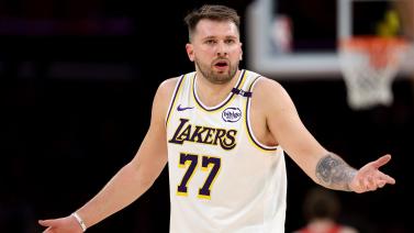 但在球场上 但在球场上